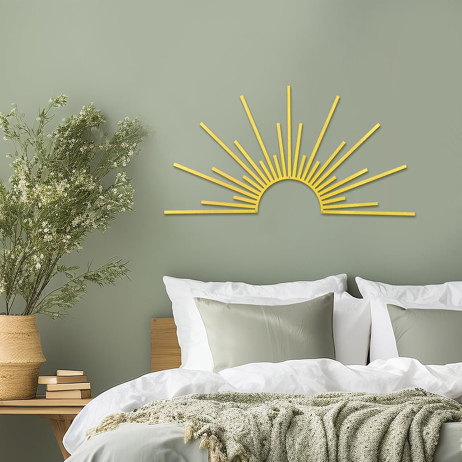 Bnesi Sun Metal Wall Art Sun Wall Decor Gold Metal Decor for Living Room Bedroom Modern Home Decor Unique Housewarming Gift for Minimalist Boho Style Home Art Lovers (Gold)