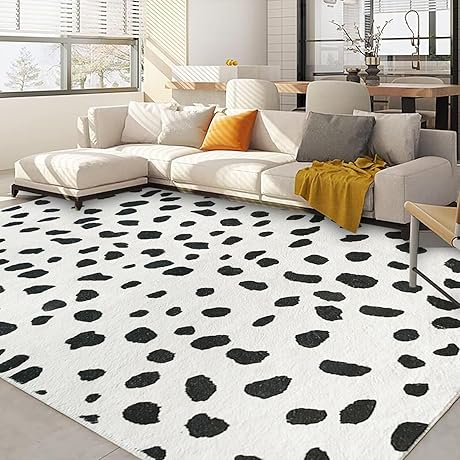 Poowe Black and White Spots Rug - Vibrant Polka Dot Style for Modern Decor