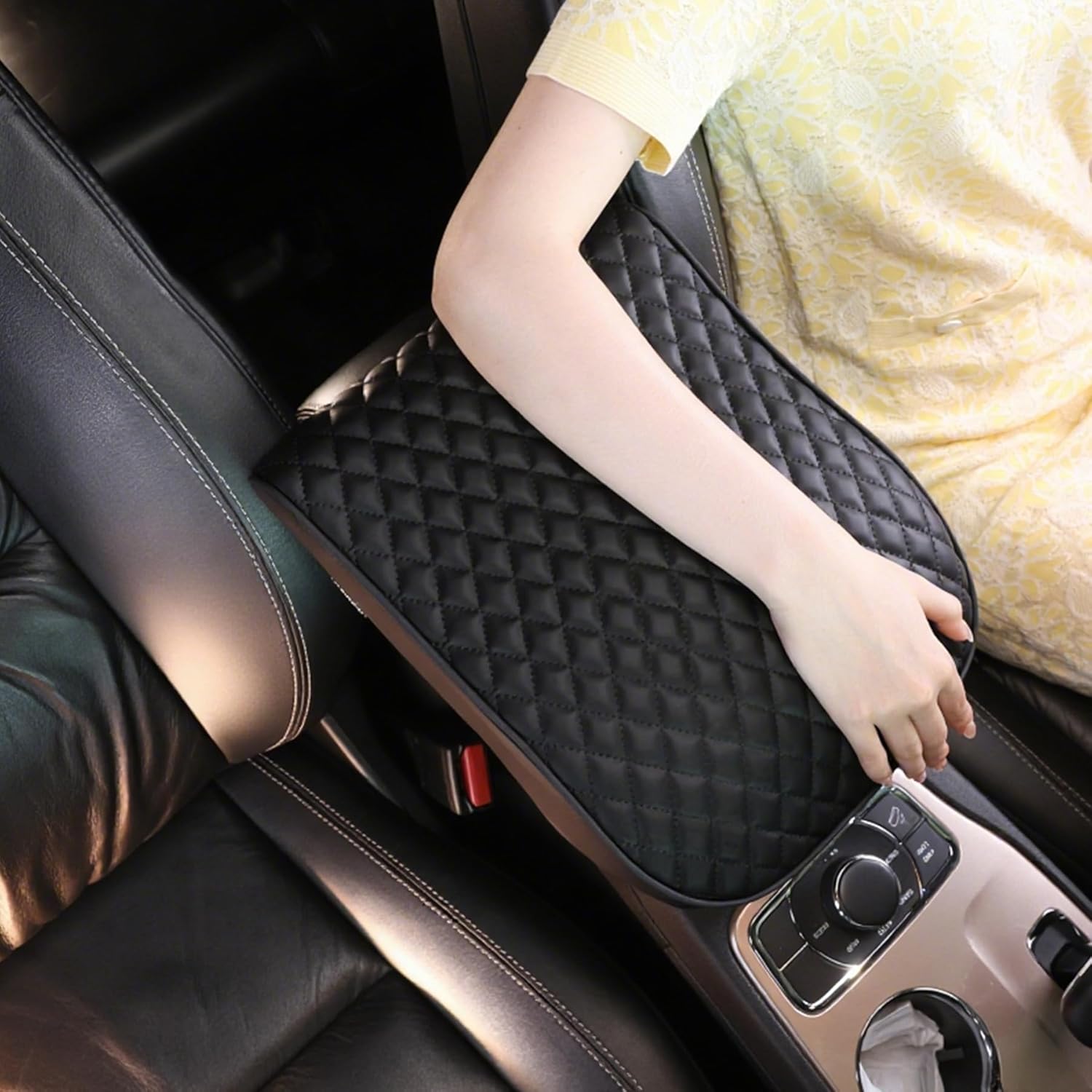 WEIHAO Large Car Arm Rest Cover Pad, 13.8x10.7x2.2 inch Oversize Car Armrest Cushion, Wide Memory Foam Leather Car Center Console Cushion Pad (Black-1PC)