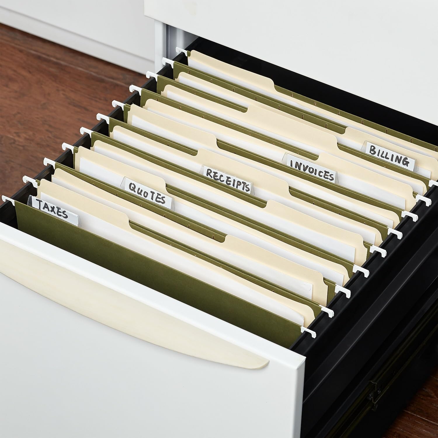 Staples Recycled Reinforced Hanging File Folders, Legal Size, 5‑Tab, Standard Green, Tear‑Resistant – 25/Box