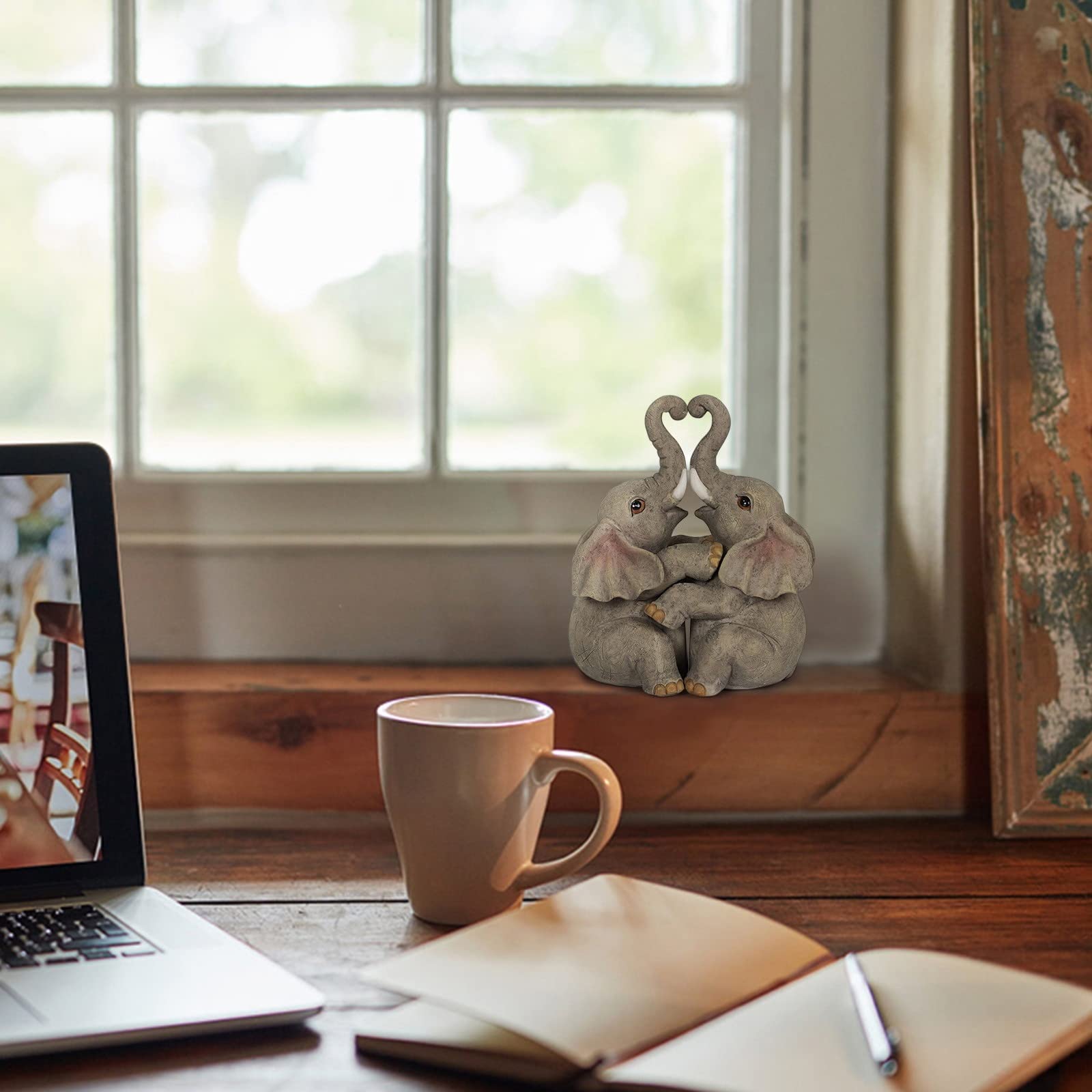 Amazon.co.jp: 動物の愛のカップル抱きしめるペアの置物、装飾動物の