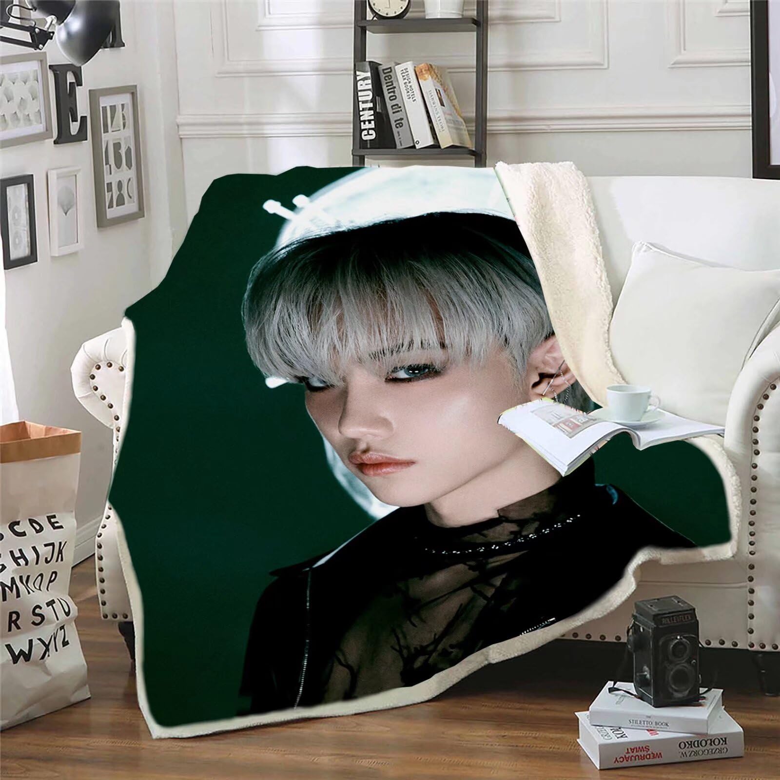 YJYP Kpop Blanket Album Oddinary Felix Hyunjin Throw Blanket Sofa Couch Blanket Tapestry Home Deco