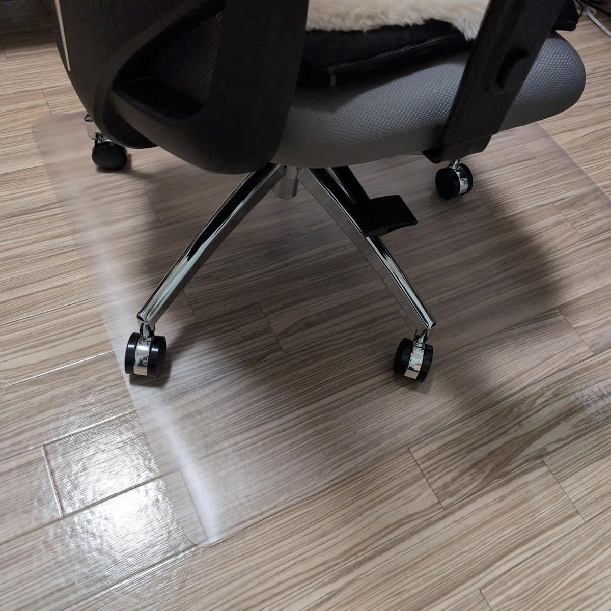 Alfombra para protección de Suelos Duros, protección de PVC, Tapete Antideslizante para Parquet, Alfombrilla Protectora para Silla de Oficina para el hogar, Oficina o Piso(70cm x 90cm)