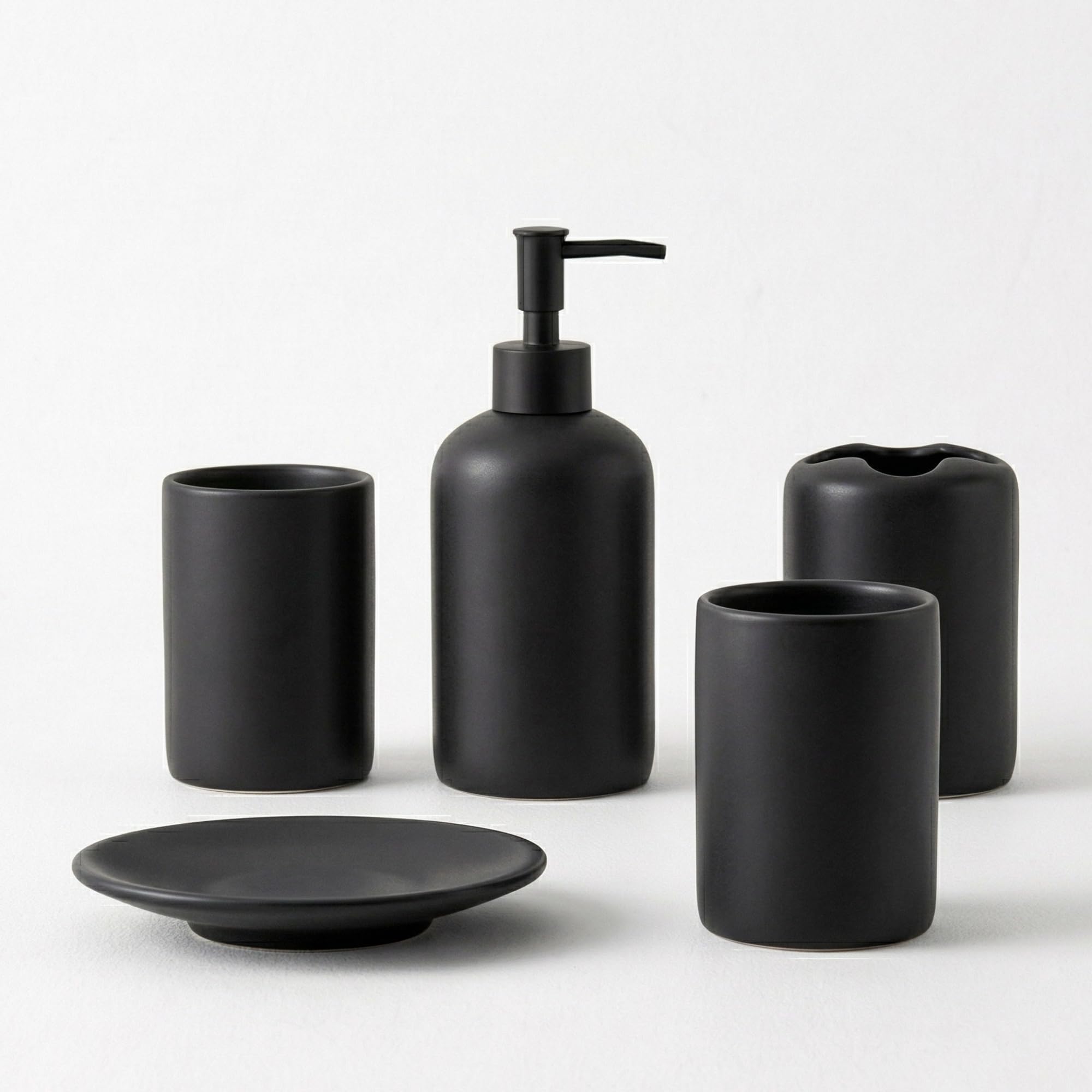 Juego de baño de 5 piezas en negro, cerámica, dispensador de jabón, jabonera, taza para cepillos de dientes, cepillo de dientes, negro mate, juego de accesorios de baño, organizador