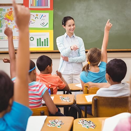 Miniatura 5 de Yopyame 60 piezas de borrador de animales del bosque para niños, surtido a granel, borrador de lápices novedosos, lindos borradores de rompecabezas,