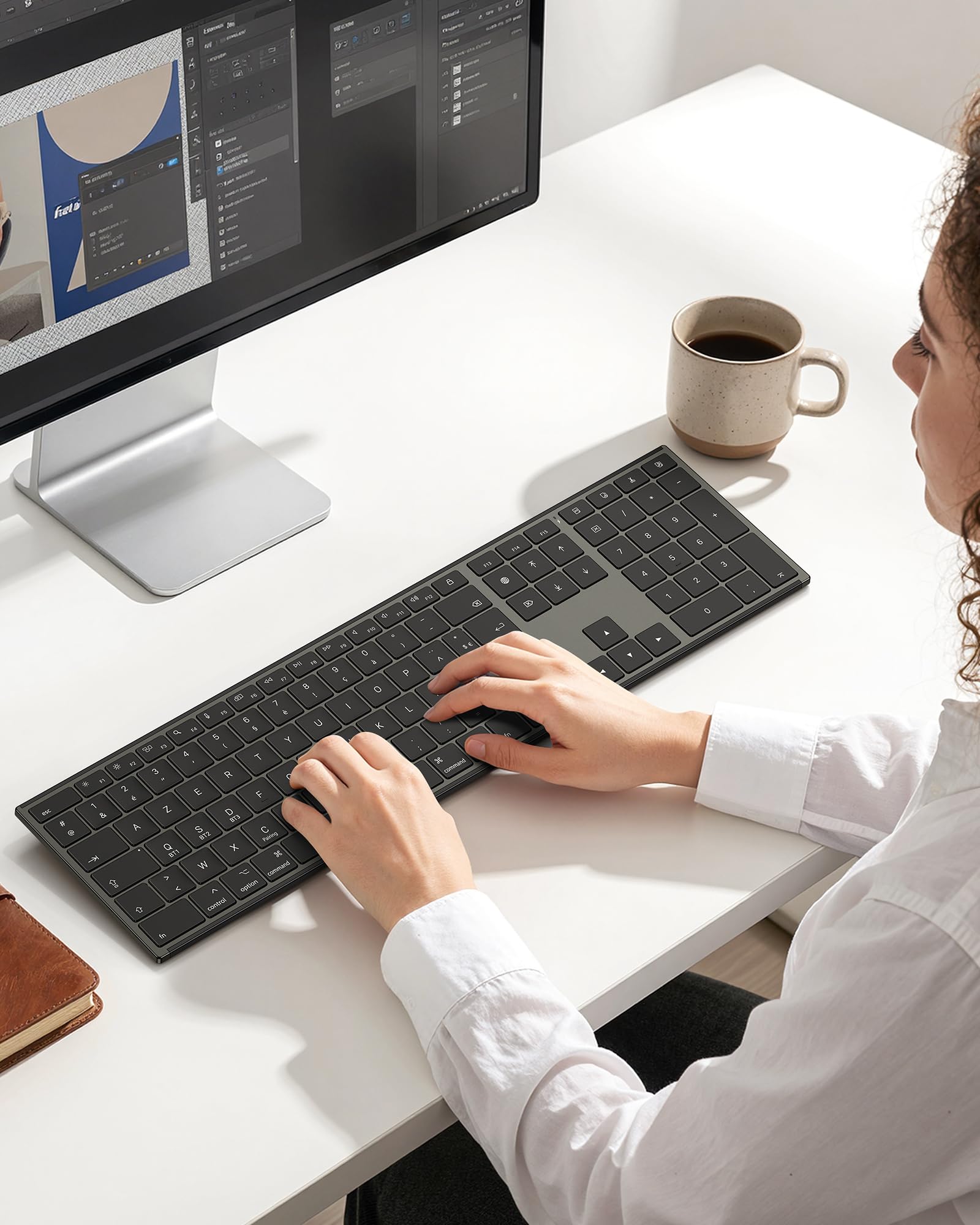 OMOTON Clavier Bluetooth pour Mac, Clavier sans Fil Métal Rechargeable Multi-dispositifs avec 3 Canaux Bluetooth pour Apple Mac Pro/Mini, MacBook Pro/Air, iMac, AZERTY Français