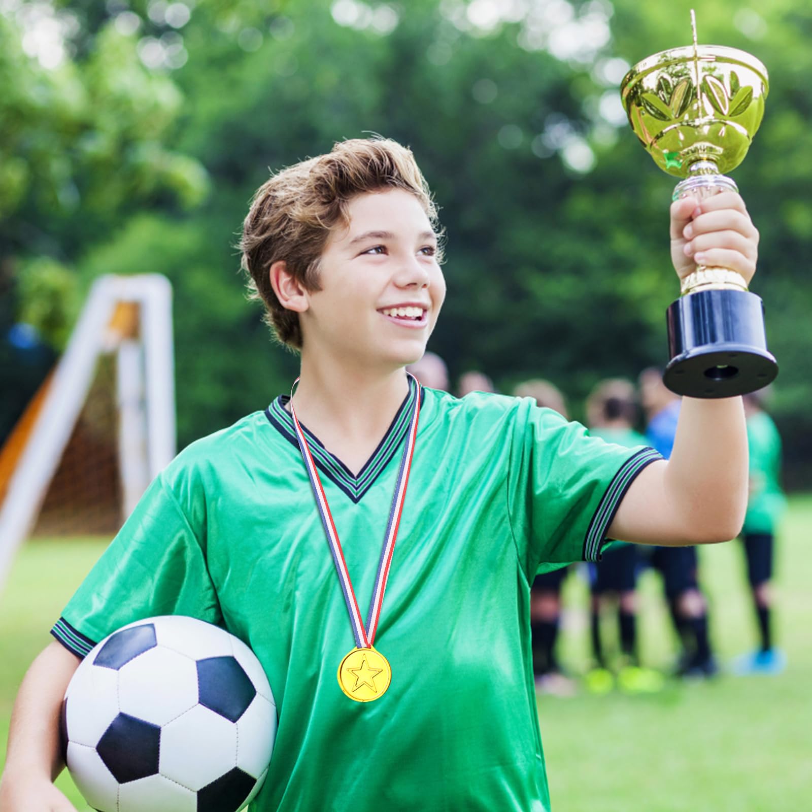 Medaglie per bambino Plastiche Winner, Nastro Medaglia Oro Vincitore, Bomboniere per Giochi Feste