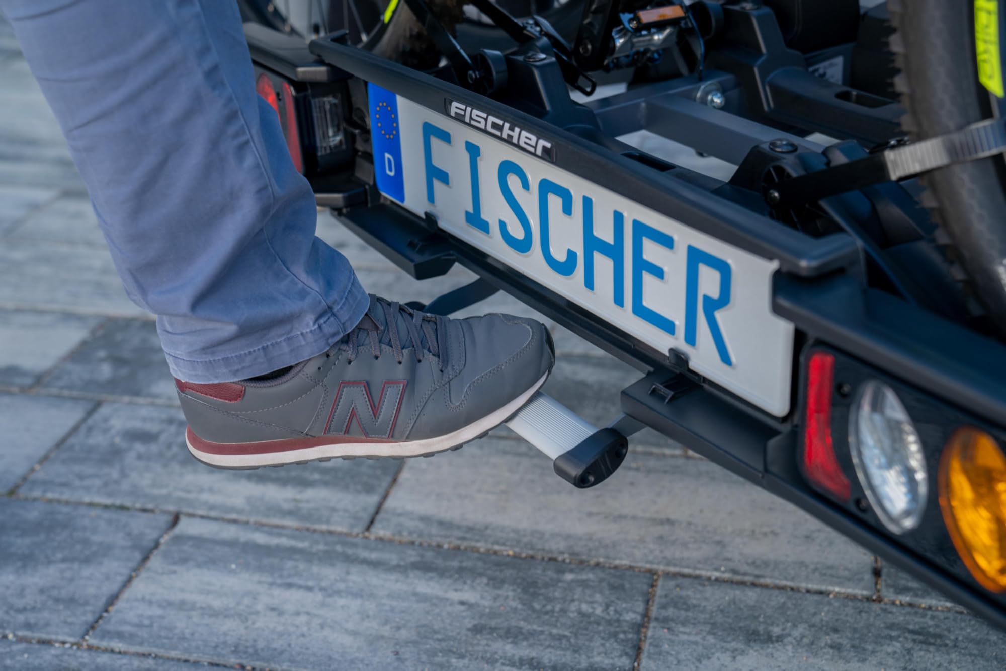FISCHER Kupplungsfahrradträger ProlineEvo 2 I Fahrradträger Kupplung I Fahrradträger Auto I Träger Auto