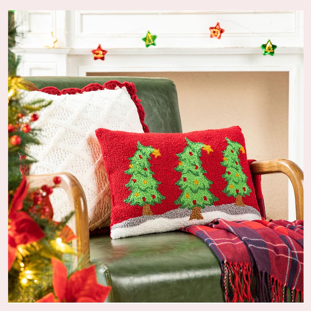 Glitzhome 18" L Hooked Bent Trees Pillow for Sofa Couch Bed Living Room Christmas Decor