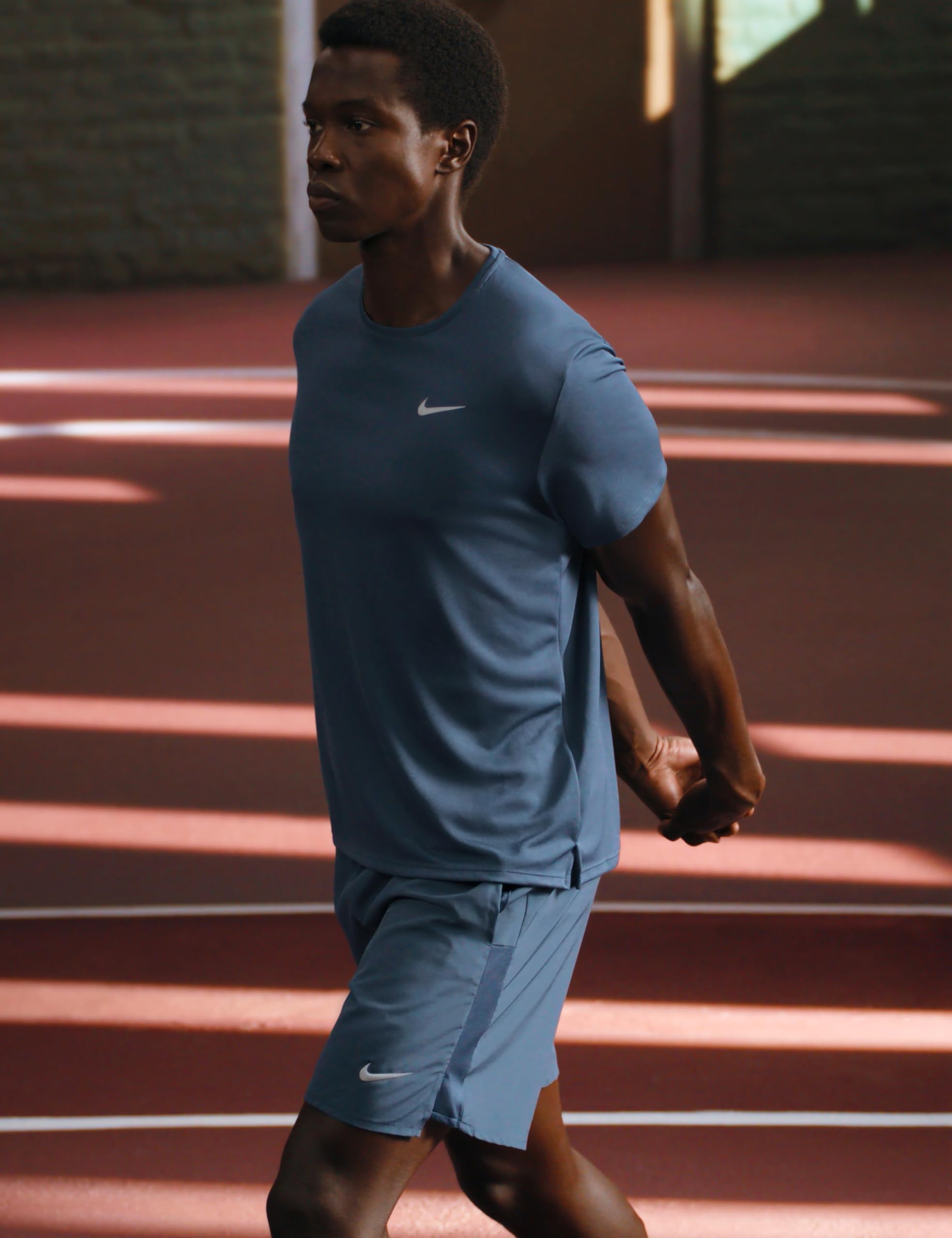 Nike Herren Dri-fit Uv Miler Ss T-Shirt (1er Pack)