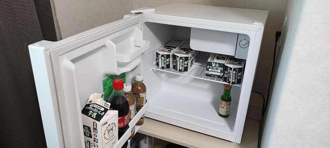 ヤマダ電機 1ドア冷蔵庫 46L ホワイト YRZC05H1