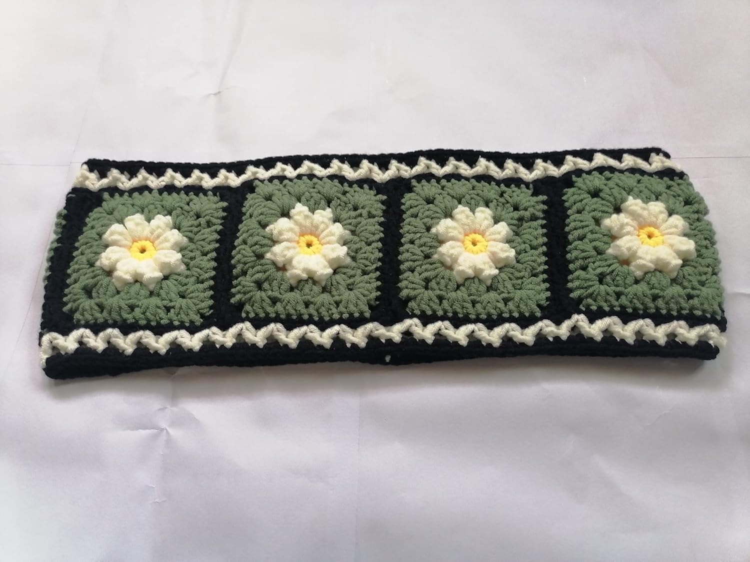 YDMZZB Crochet Daisy Steering Wheel Cover,3D Daisy Steering Wheel Cover for Women,Cute Steering Wheel Cover,Car Accessories (A,Steering Wheel Cover)