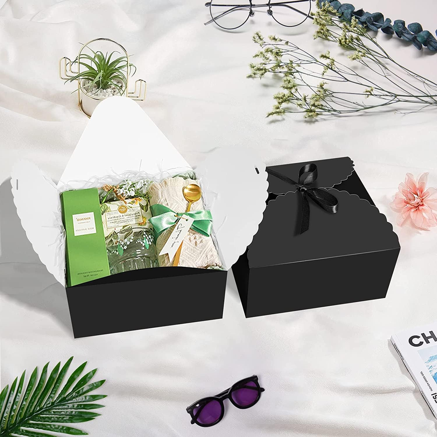 Glamifirsto BLACK Paper Gift Boxes pack of 10 piece,Paper Gift Box with Lids, Bridesmaid Proposal Cube Boxes Easy Assemble Paper Favor Box for Presents Birthday Christmas Bridal Wedding Party (B0BVGG55TL) Amazon Price History, Amazon Price Tracker