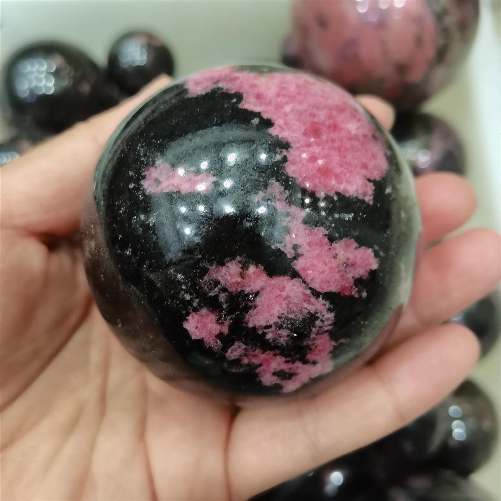 RVBLRDSE Rhodonite Quartz Sphere Crystal Ball Room Decoration Crafts Ornaments (Size : 60-70mm) Gemstone Stone
