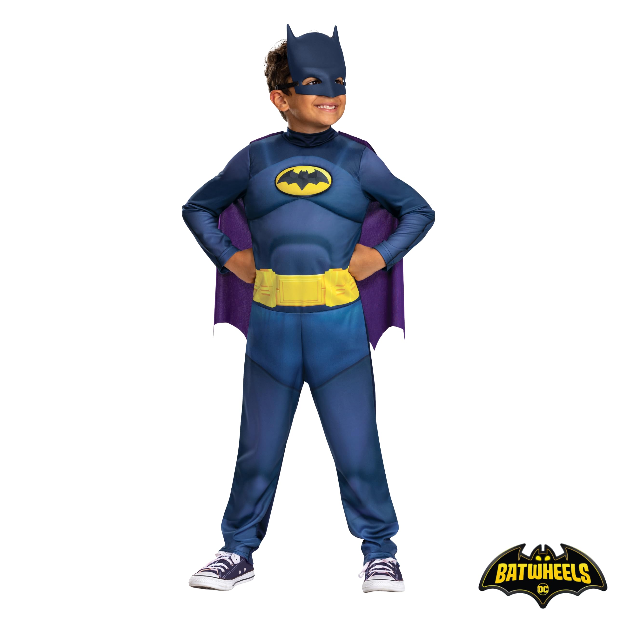 Batwheels Costume da Batman per bambini, ufficiale Batman di Disguise, con petto imbottito blu scuro con emblema pipistrello, include mantello viola e mezza maschera, per età 3-4 e 4-6 anni
