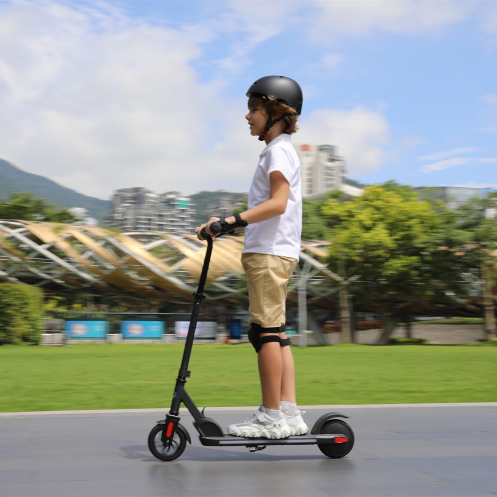 Caroma E Scooter für Kinder Alter 6-14, 150W/180W Motor, 16 km/h, 80 mins Fahrzeit, einstellbare Geschwindigkeit und Höhe, Bunte Lichter, LED-Anzeige, Faltbarer Kinder Elektroroller
