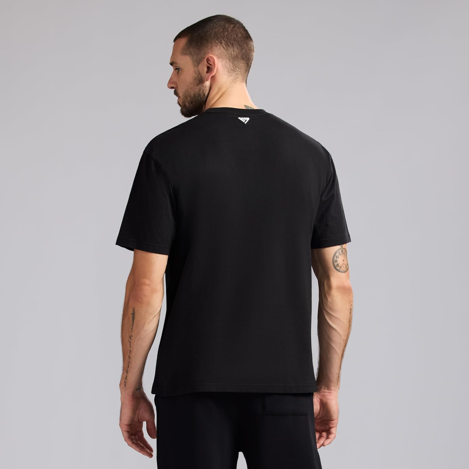 GAME 7 X NHL Men's Officially Licensed Graphic Short Sleeve Lightweight Crew Neck Cotton Team T-Shirt - Image 3