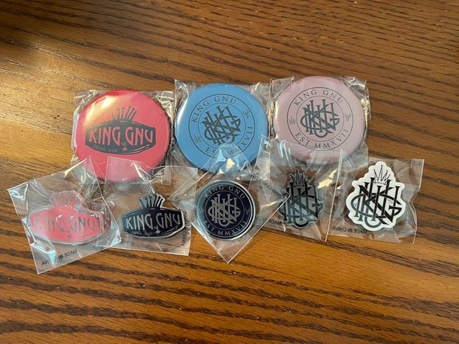 King Gnu 缶バッジ アクキー ピンズ等まとめ売り King Gnu 缶バッジ アクキー ピンズ等まとめ売り Amazon.co.jp