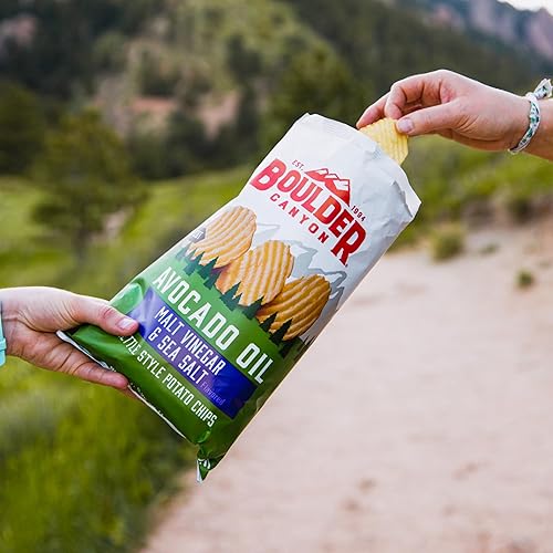 Vista 88 de Boulder Canyon Kettle - Papas fritas cocidas, crema agria y cebollino, 6.5 onzas, (paquete de 12), natural