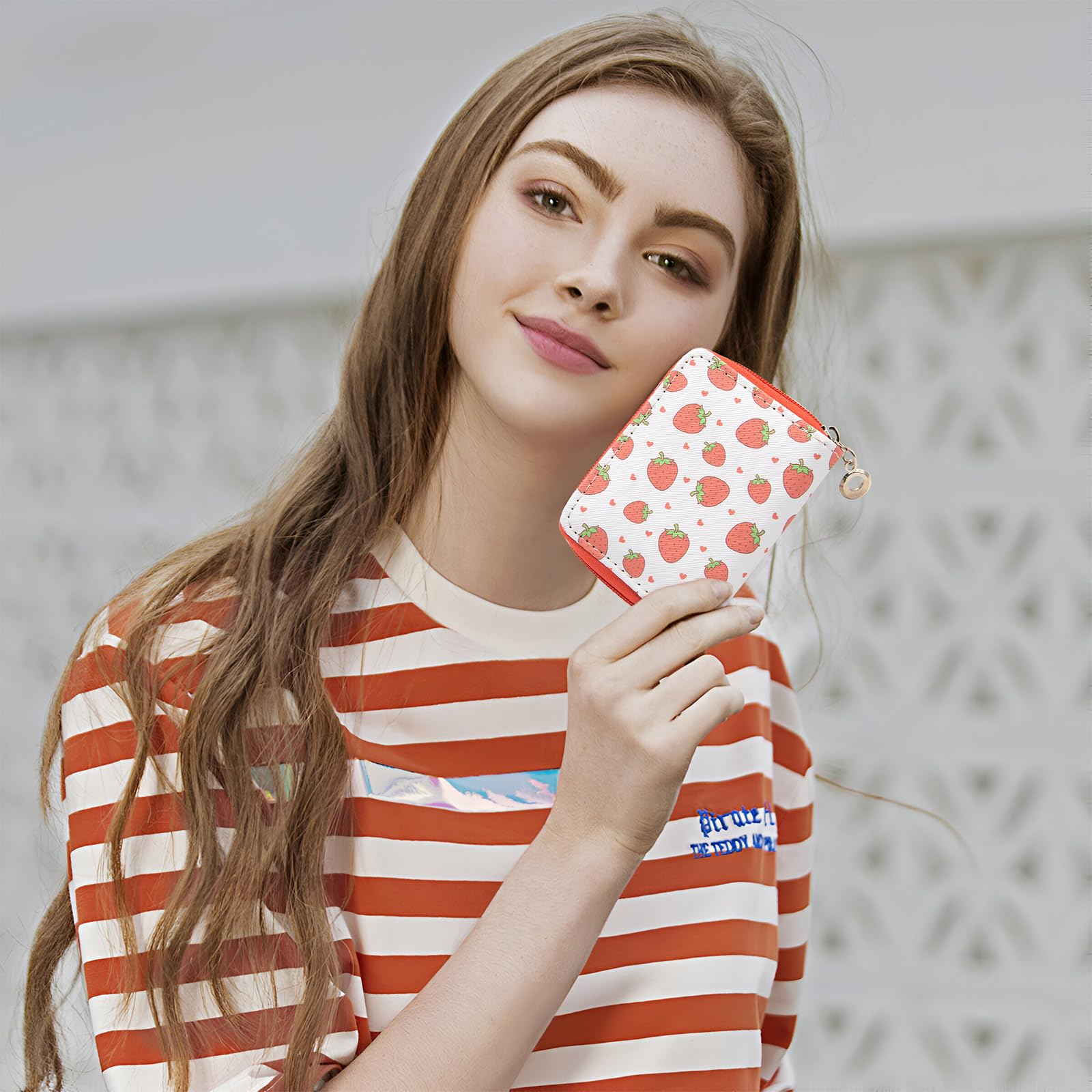 LJCZKA Etui na karty kredytowe dla kobiet truskawka małe urocze etui na karty skórzany portfel z zamkiem błyskawicznym akordeon organizer portmonetka na monety, biały, codzienny