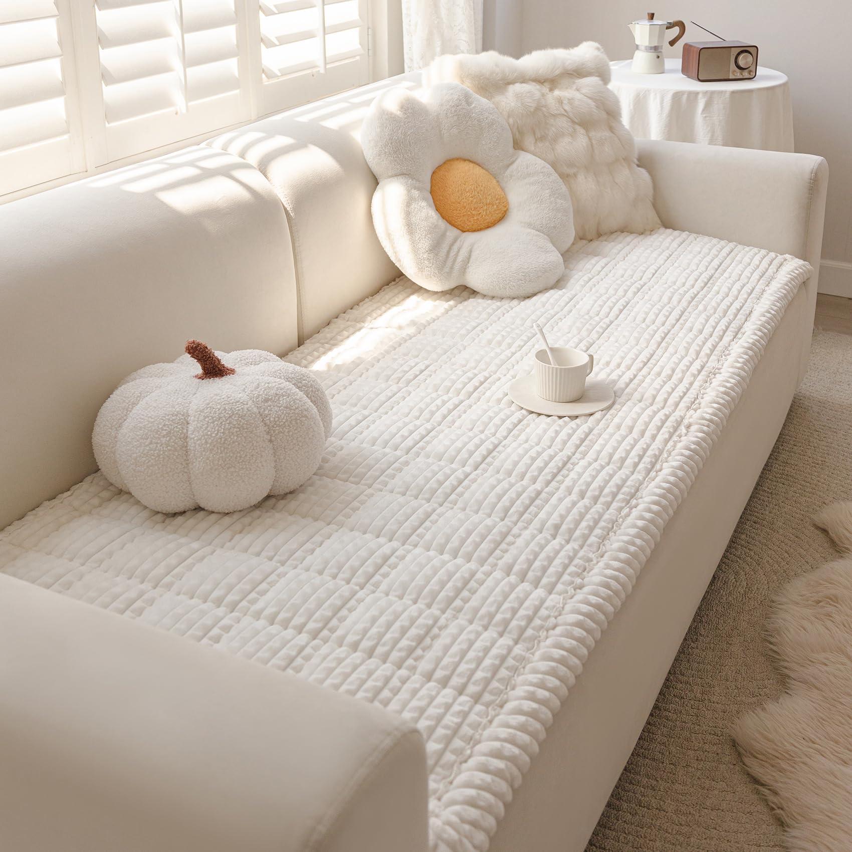 AEEISHOMEREFORM Washable Sofa Covers - Non-Slip Couch Covers, Super Soft Flannel Settee Covers for 2/3/4 Seater Couches, Furniture Protector Sofa Slipcovers (White, 70x150 cm)
