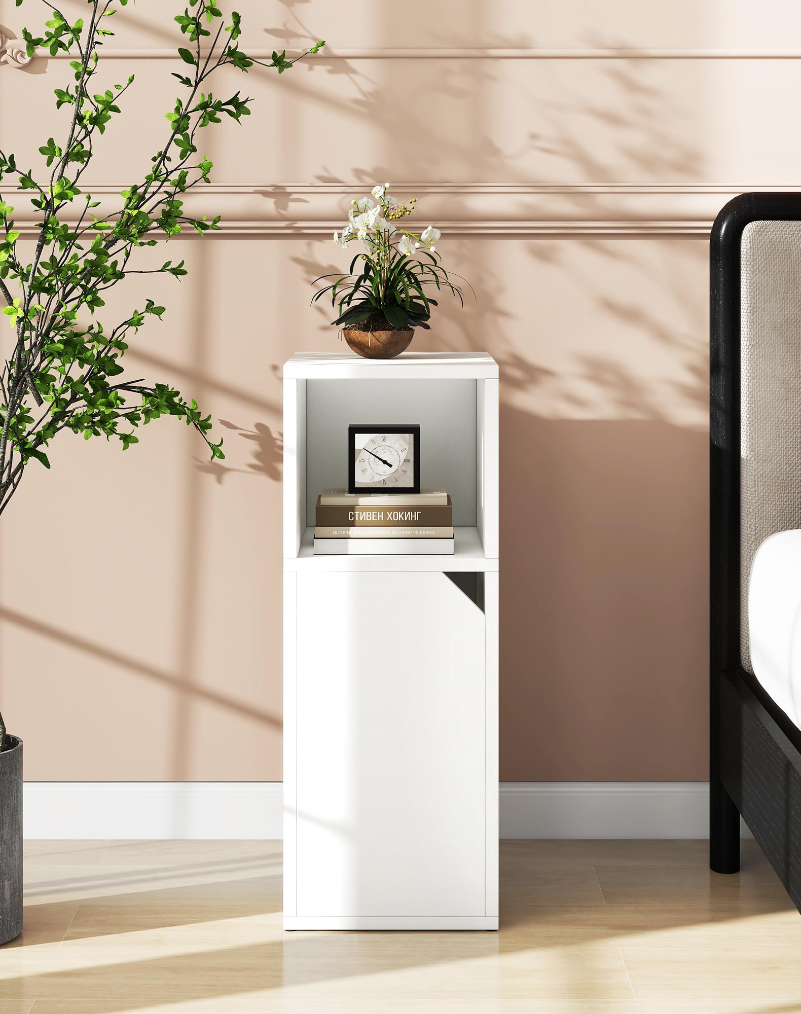 YMYNY Lot de Tables de Chevet Étroite, Table d'appoint, Compartiment Ouvert, Porte à Angle Biseauté, Plateau Réglable, L24 x P29 x H62 cm, en Bois, pour Chambre, Salon, Blanc HST016W-2