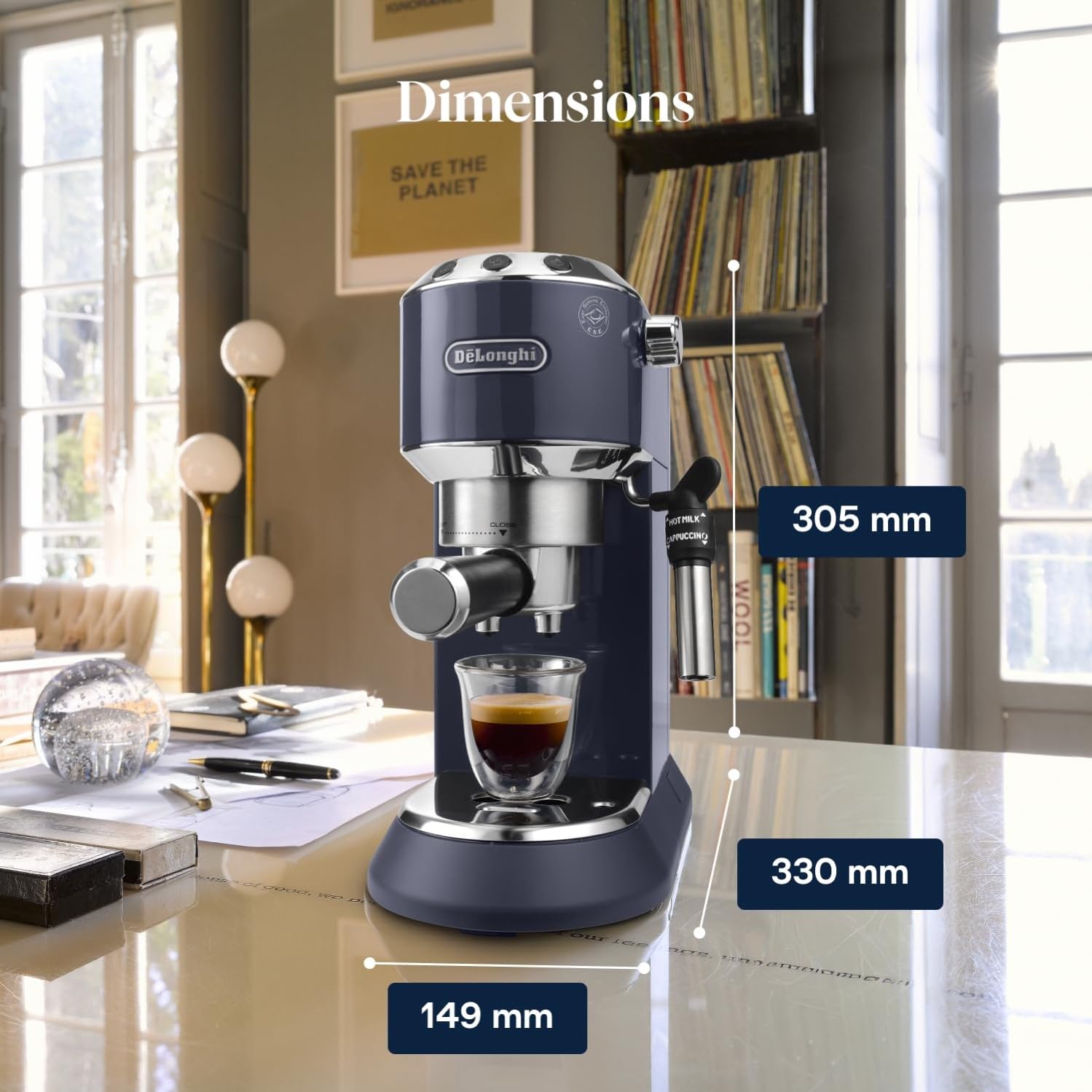 De’Longhi Dedica Style - Perfetto Machine à Expresso Compacte, Mousseur de Lait Manuel pour Expresso et Cappuccino, Compatible Dosettes ESE, Panneau de Commande à Boutons,Largeur 15cm,Bleue(EC685.BL)