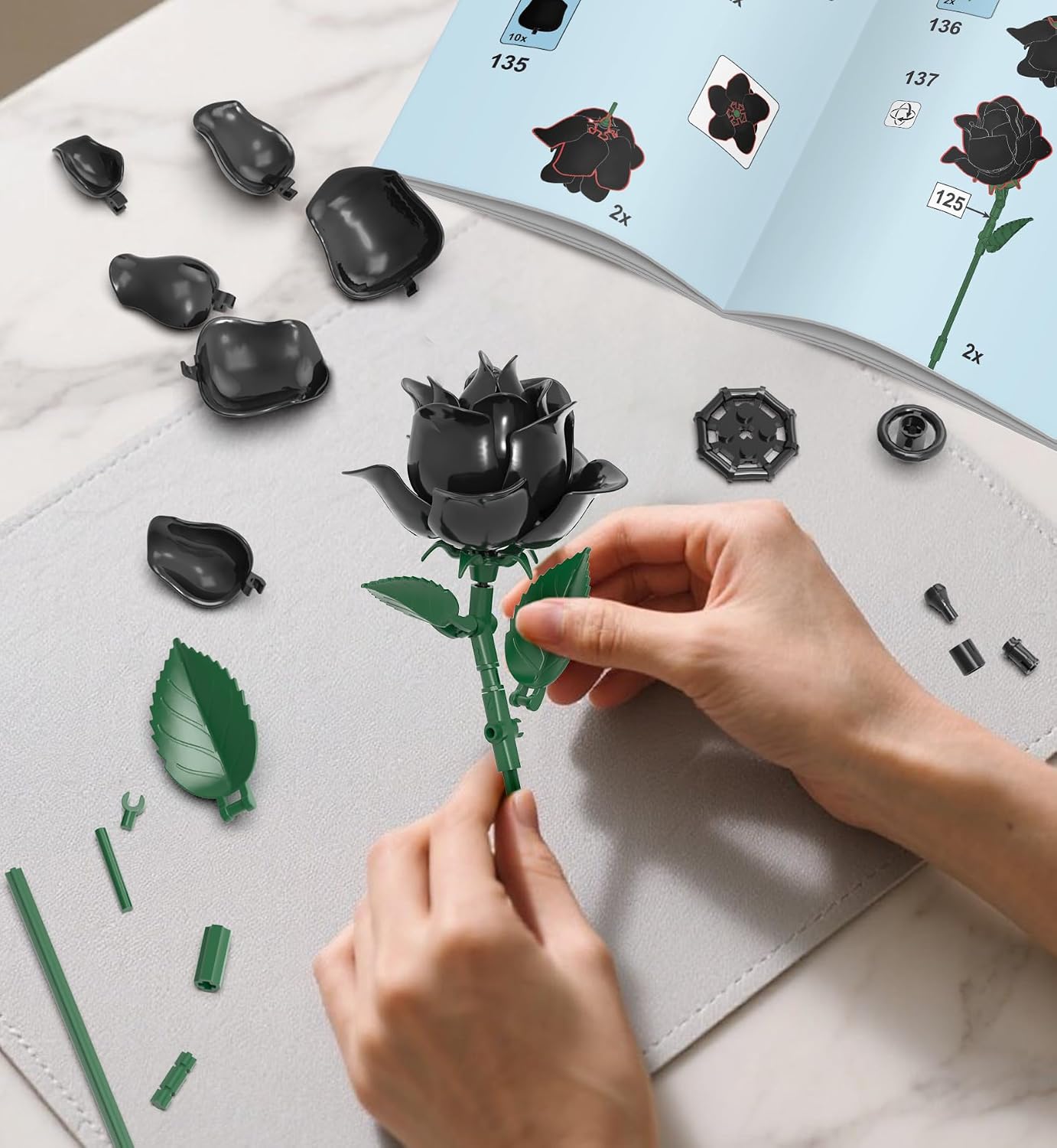 Black Roses Flower Bouquet Building Blocks Set, Gothic Botanical Collection Artificial Flowers for Home Decor, Unique for Her Mom Wife