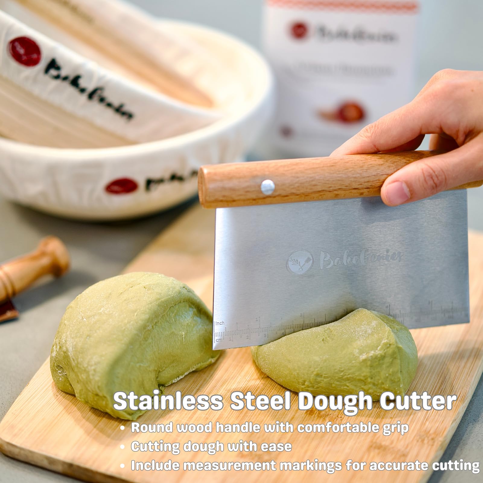 Artisan Bread Banneton Proofing Basket Set mit 2, 2 Stück, rund & 25,4 cm (10 Zoll), oval, mit Danish Whisk, Dough Cutter, Scraper, Flour Duster, Cleaning Brush, Bread Blade & 10 Klingen