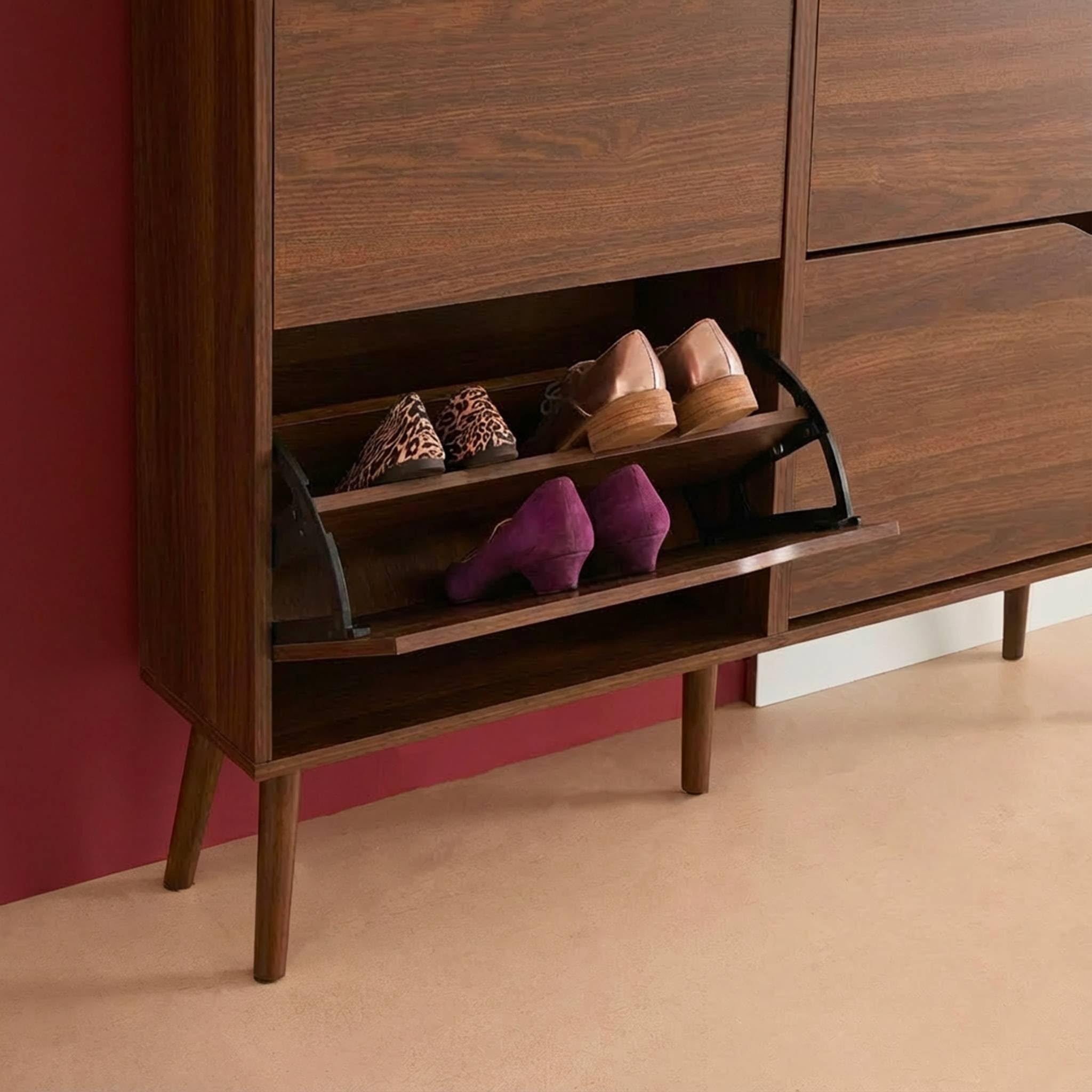 sweeek Scarpiera con Decoro Effetto Legno, 4 Ante Noce - 110x23x96 cm
