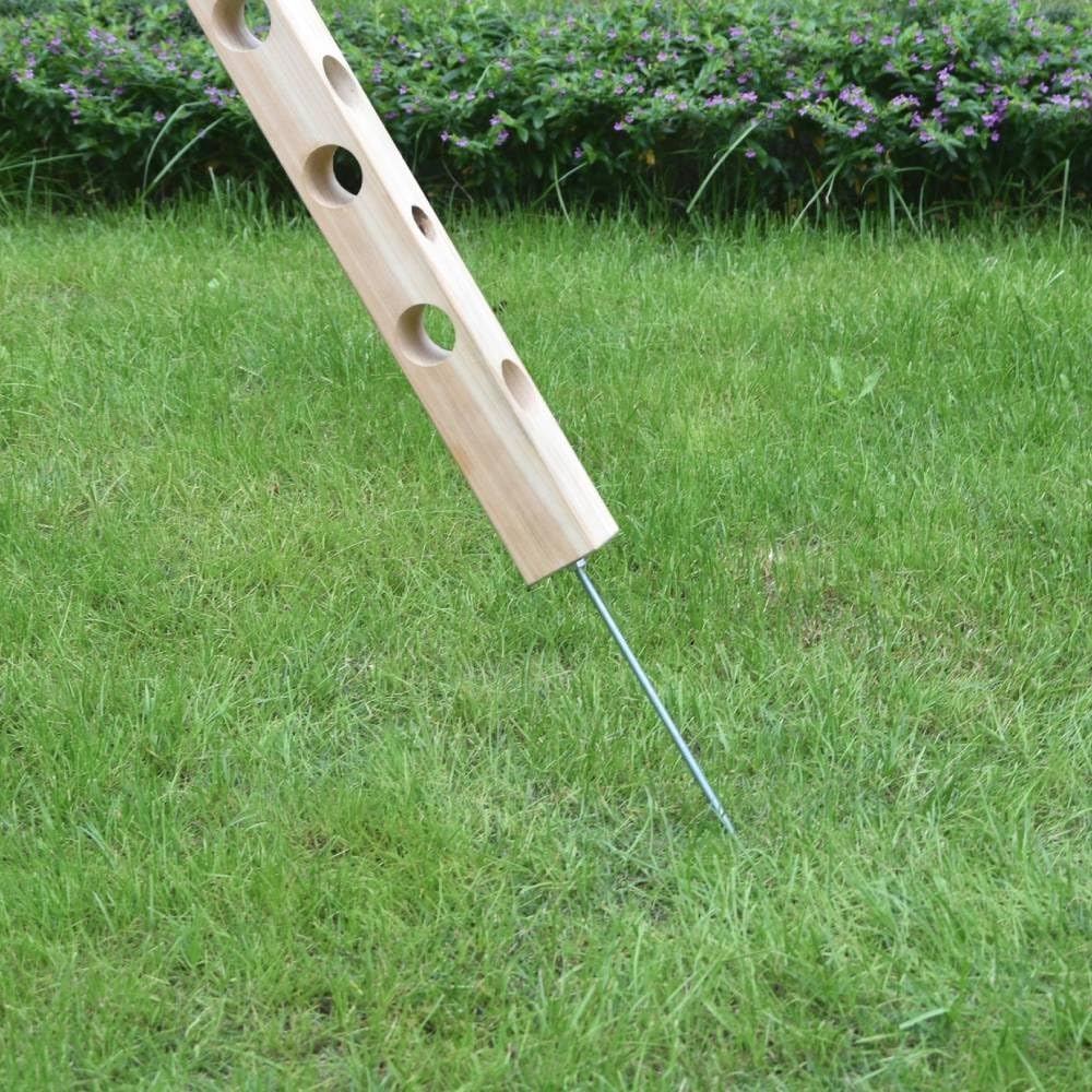 Melko Futterbaum Kaninchen Futterspender 45 cm hoch Nagerbaum Nagetiere Futterstation mit Erdspieß Futterraufe