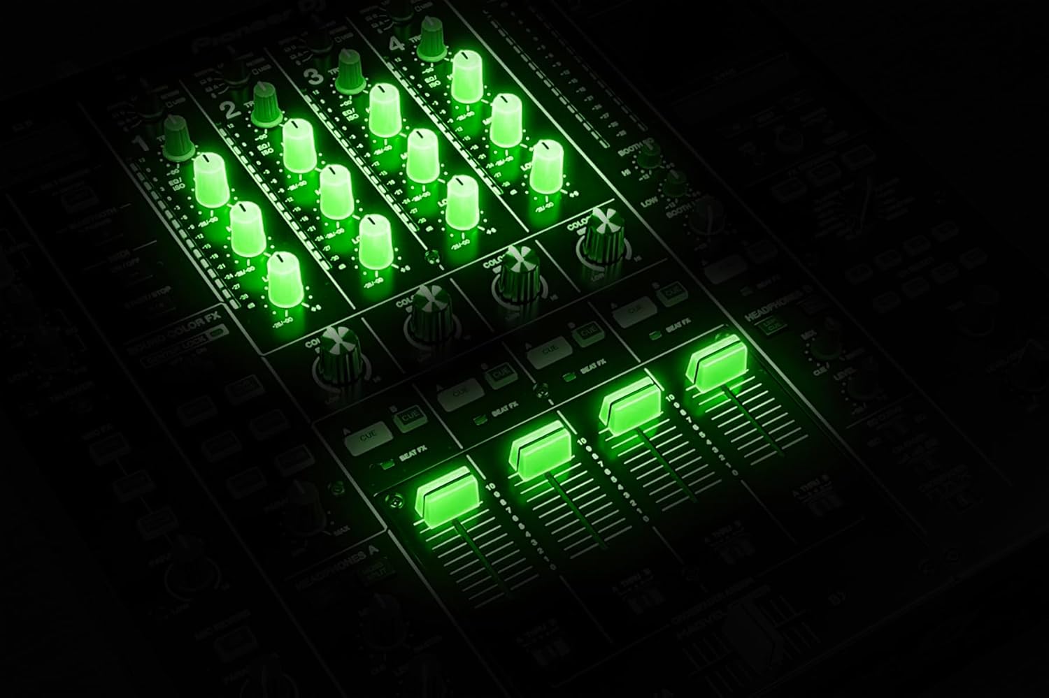 Chroma Pack Pro Luma Glow