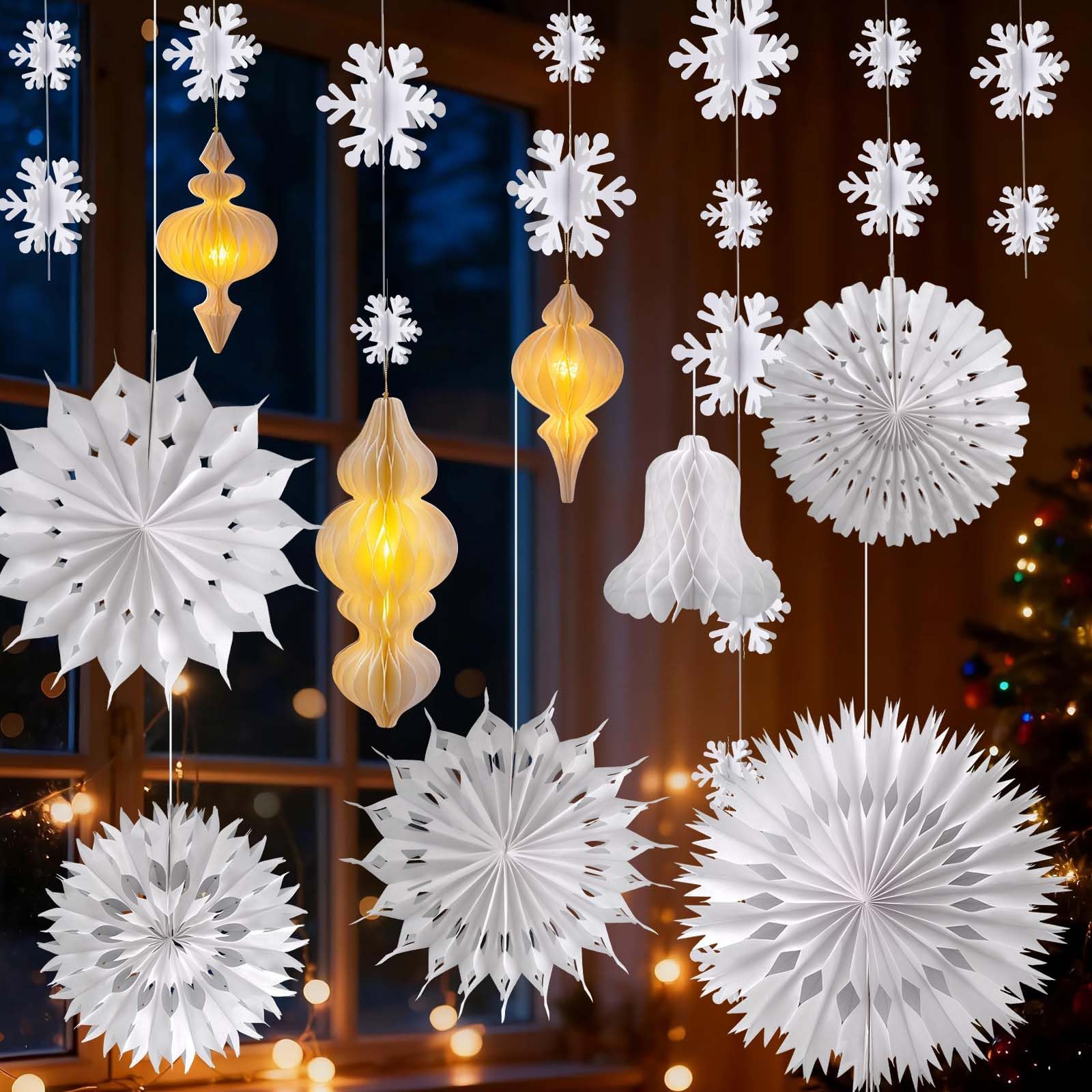 Ensemble de décorations de Noël blanches à suspendre en papier 3D en nid d'abeille, lanternes décoratives en nid d'abeille avec lumières, guirlandes d'éventails en papier pour sapin de Noël