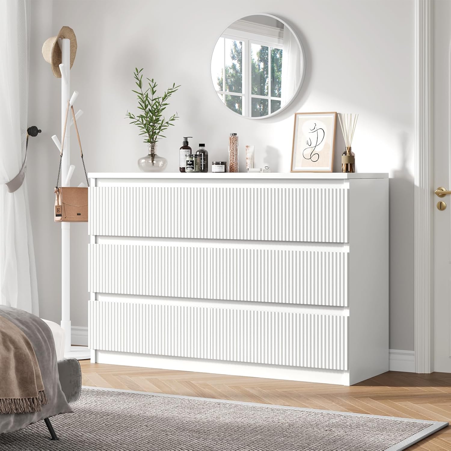 6 Drawer Dresser, Fluted Dresser for Bedroom with Sleek Hidden Handles, Bedroom Dressers with Drawers, Wood Closet Clothes Storage Organizer for Bedroom, Pure White