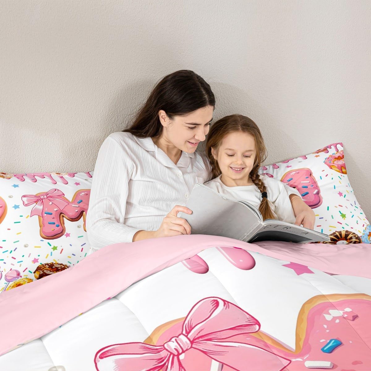 Erosebridal Kawaii Bow Kids Bedding Set Queen Size,Girly Coquette Donut Comforter Set,Personalized Letter M Ultra Soft Quilt,Pink Bowknot Princess Comforter Initial M Monogrammed Bedroom Decor