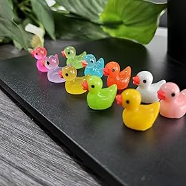 Cidinge 100pcs Mini Luminous Ducks & Resin Ducks for Micro Garden & Dollhouse Decor