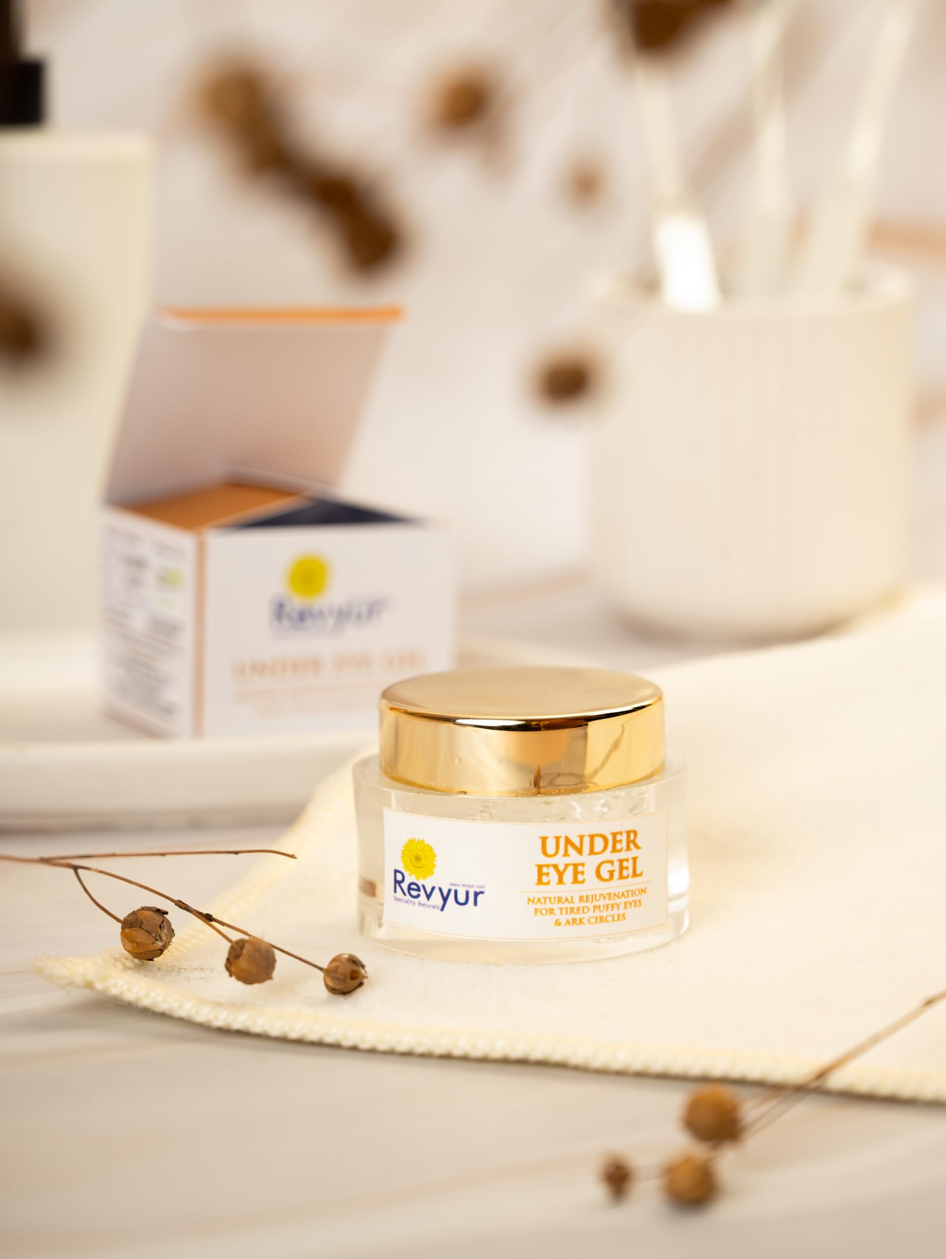 Revyur Under Eye Gel with Aloe Vera, Mango Leaf, Marigold Flower Extract for Dark Circles, Puffiness, Fine Lines, Natural Rejuvenation Treatment - 15 grms-image-19