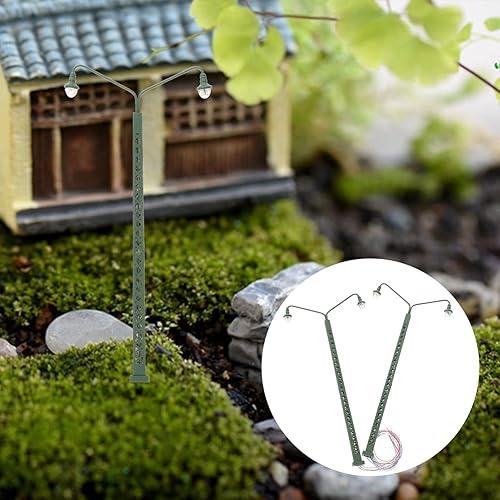 Miniatura 3 de Operitacx Miniaturas de decoración LED, 2 unidades, modelo de tren, lámpara de tren, luces de calle, accesorios de tren para mesa de arena de