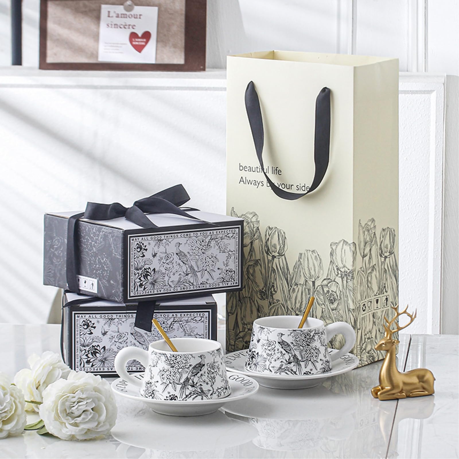 Ceramiczny zestaw filiżanek do kawy i spodków, 280 ml, wzór kwiatowy i ptaków, styl retro, zestaw 2 szt., z pudełkiem prezentowym