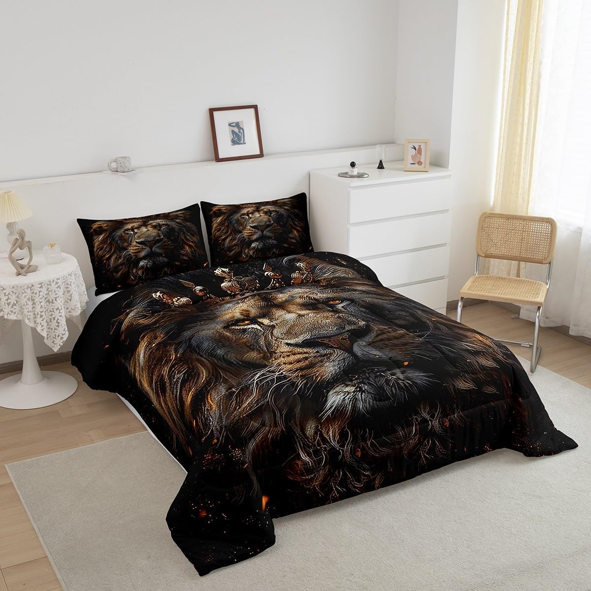 Castle Fairy 3D Lion Comforter Set Queen Size Wild African Animal Bedding Set Bedroom Decor Golden Glitter Crown Quilt Set Comfortable and Breathable Luxury Black Duvet Insert with 2 Pillowcases - Image 3