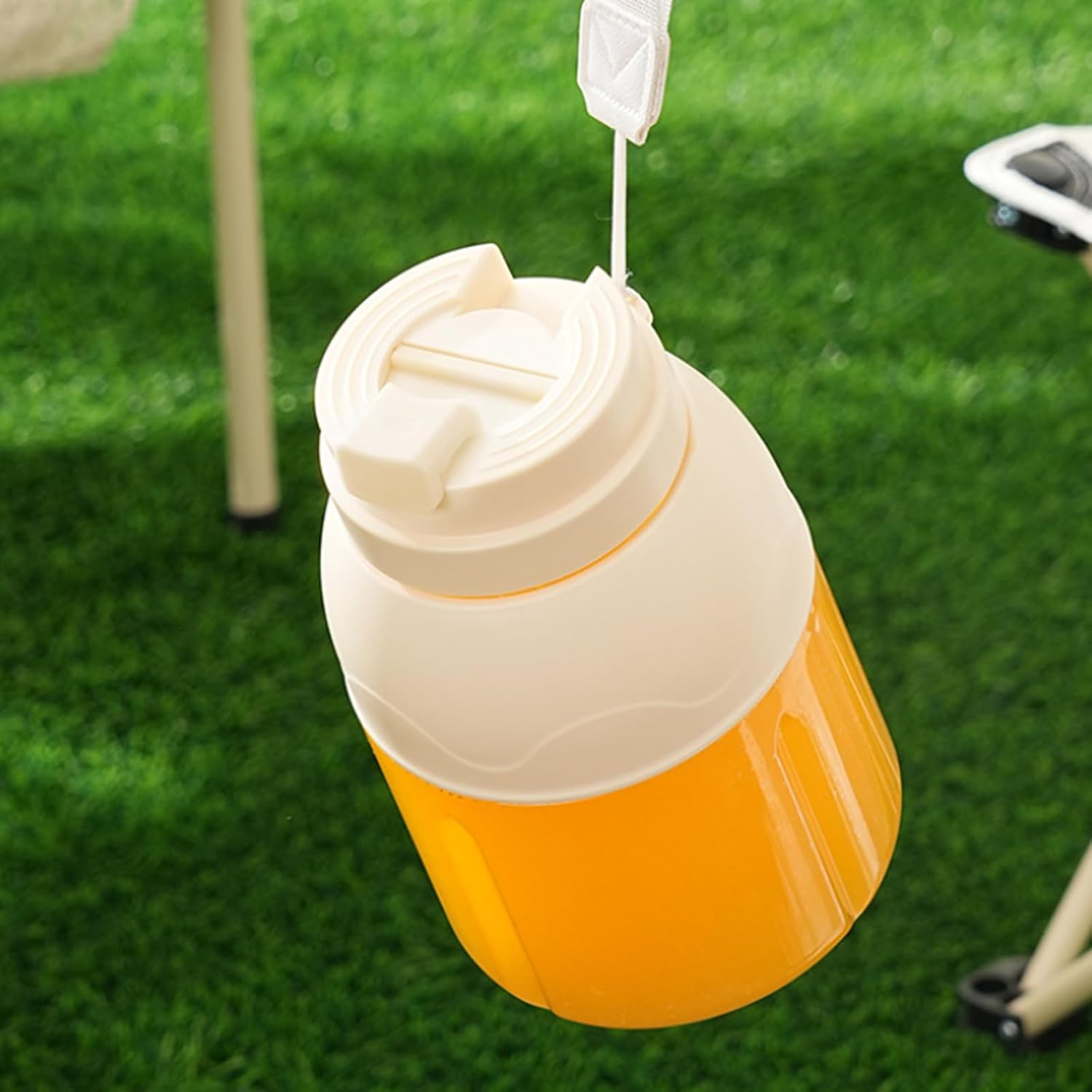 800ML Portable Mixing Cup Two Lid Choices for Drinking and Storing Perfect for Kitchen Gym and Outdoor Use ABS Combiner
