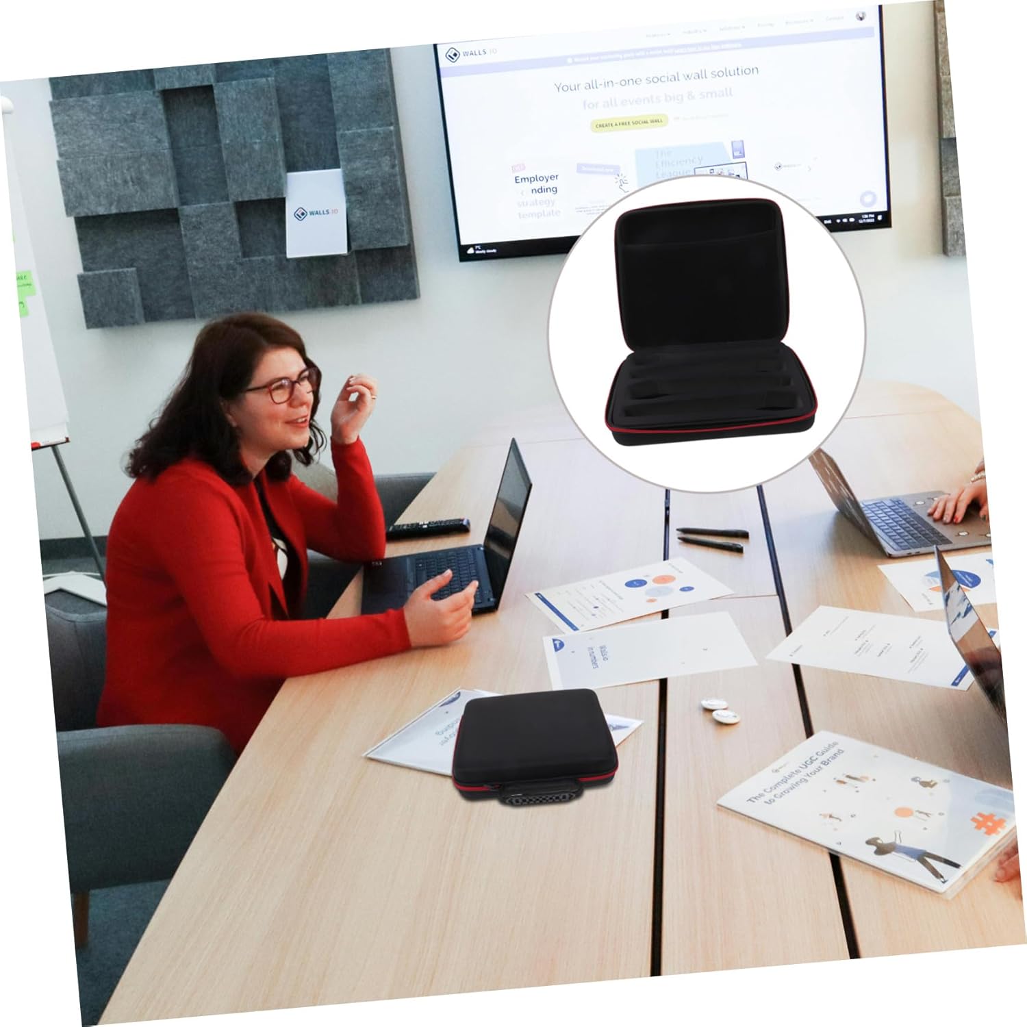 Shockproof Dustproof Handheld Mic Storage Case with Smooth Zipper Portable Microphone Carrying Bag for Outdoor Performance and Ktv Parties