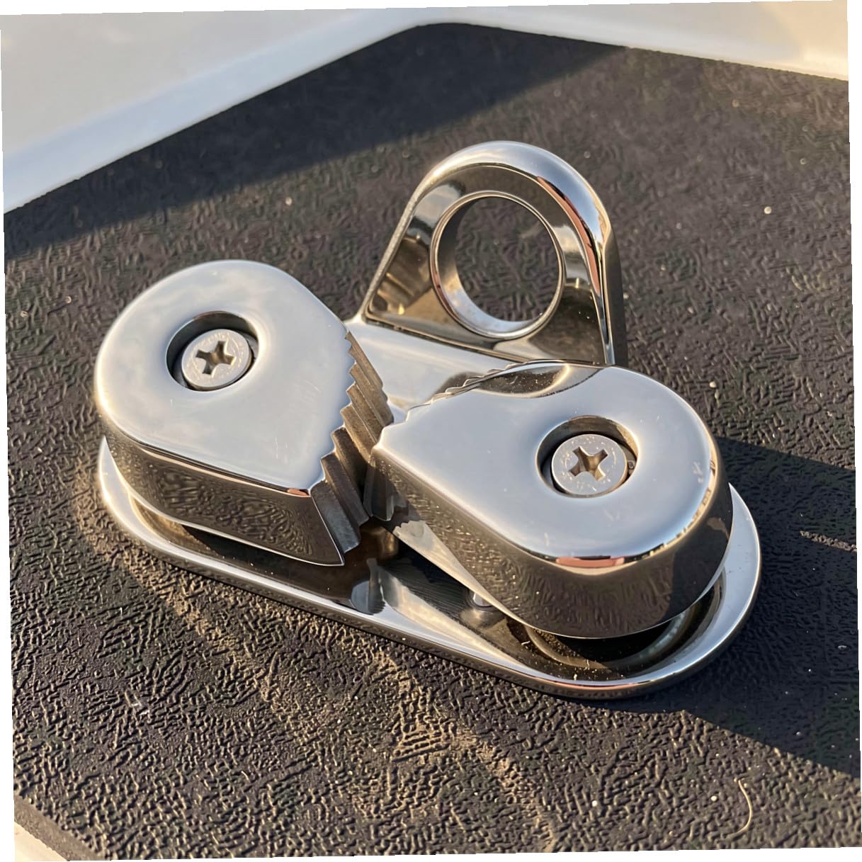 SHINEOFI 2 Pezzi Clam Cleat a Camma per Corda per Yacht e Vele in Acciaio | Guida Filo, Due Viti Autofilettanti Incluse, Argento, per Equipaggio su Imbarcazioni