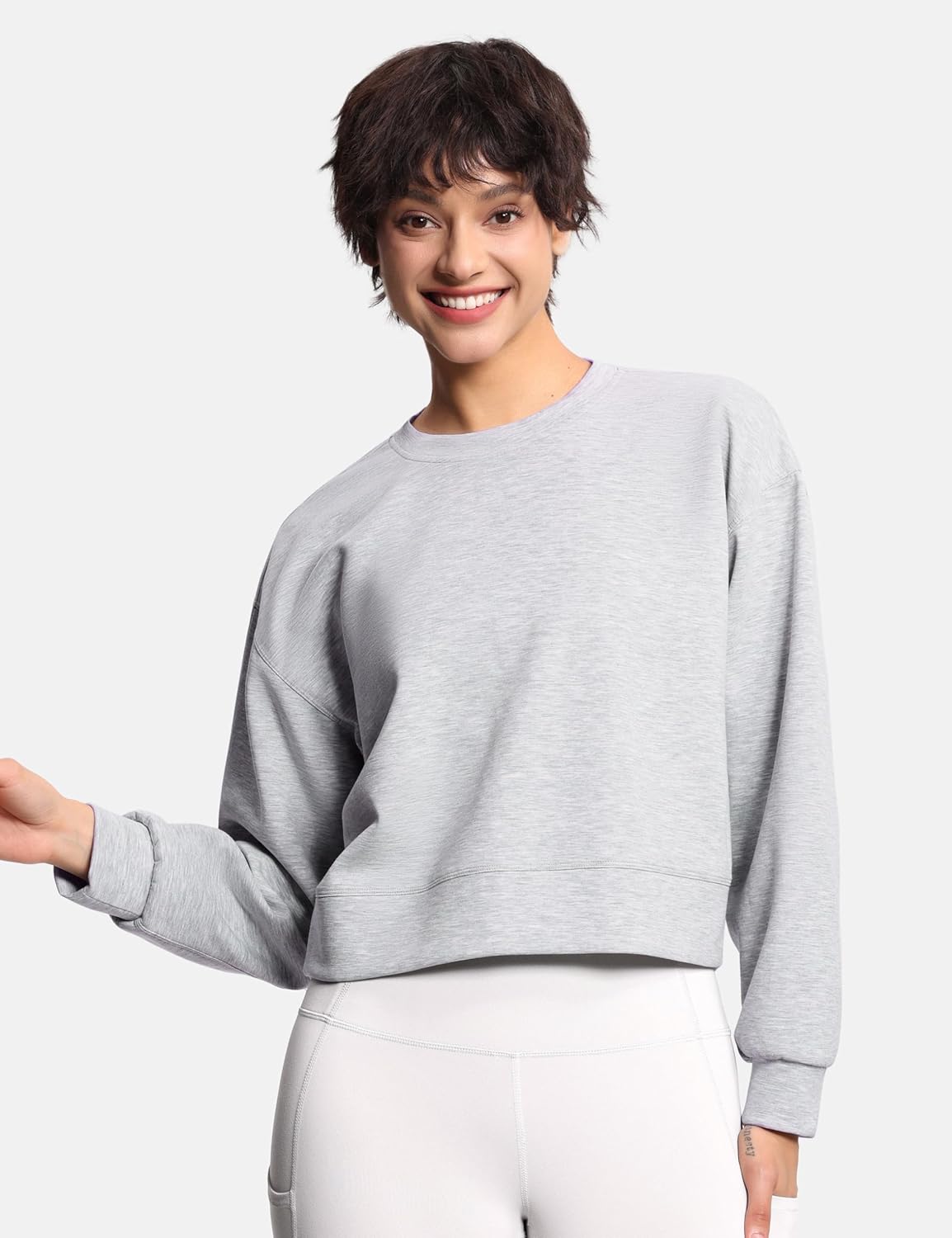 THE GYM PEOPLE Women's Crewneck Cropped Pullover Sweatshirt Cute Basic Long Sleeves Workout Tops - Image 7