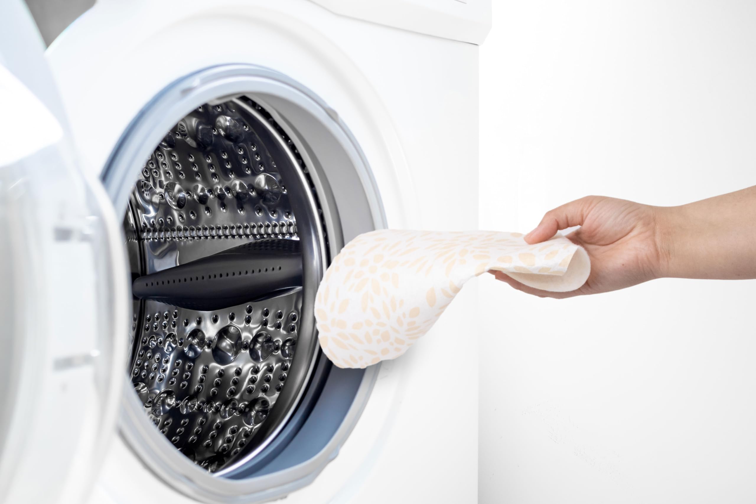 Reusable Bamboo Paper Towel Roll, 25 Feet, 20 Sheets, Machine Washable, White with Beige Leaf Pattern