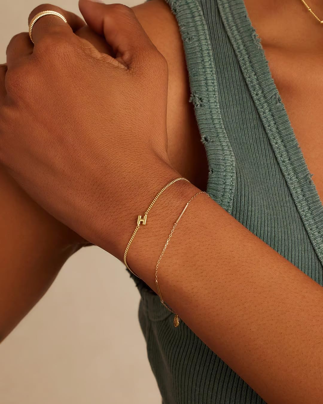 gorjana - Wilder Mini Alphabet Bracelet 6"-7" - 18k Gold or Silver Plated Finish - Personalized Bracelet - Spring Ring Closure - Wearing Stylish Link Bracelet - Timeless and Versatile