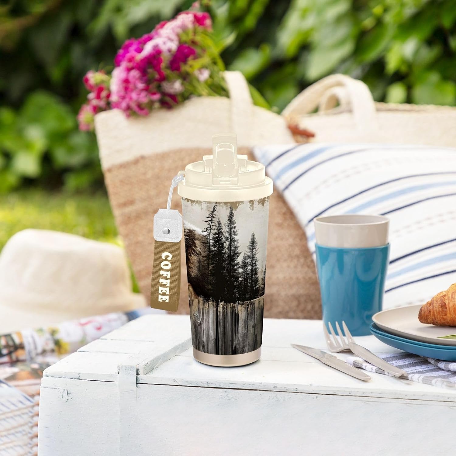 Wolf Fence Insulated Coffee Mug with Straw & Flip Lid, 16.9oz Iced Tumbler Cup, Double Wall Vacuum Leak-Proof Mug for Travel Office