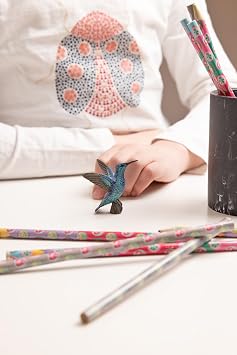 Papo Realistic Hummingbird Figurine Toy, Wild Life Collection, Kids Ages 3+ | The beauty of nature and the importance of biodiversity | hand-painted | a great gift idea for the whole curious family