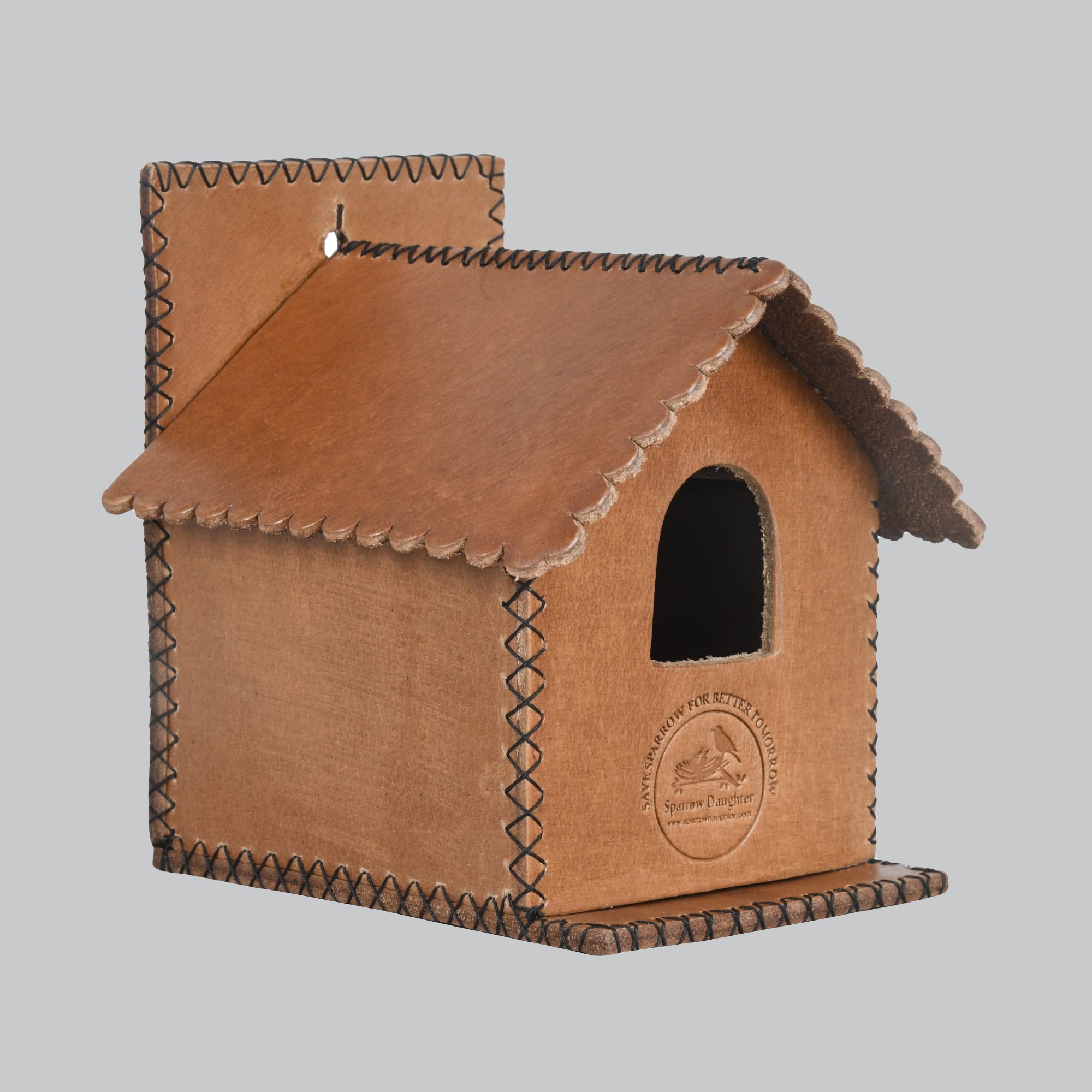 Sparrow daughter Small Hut Birdhouse Handcrafted Sparrow for All Small Birds 4