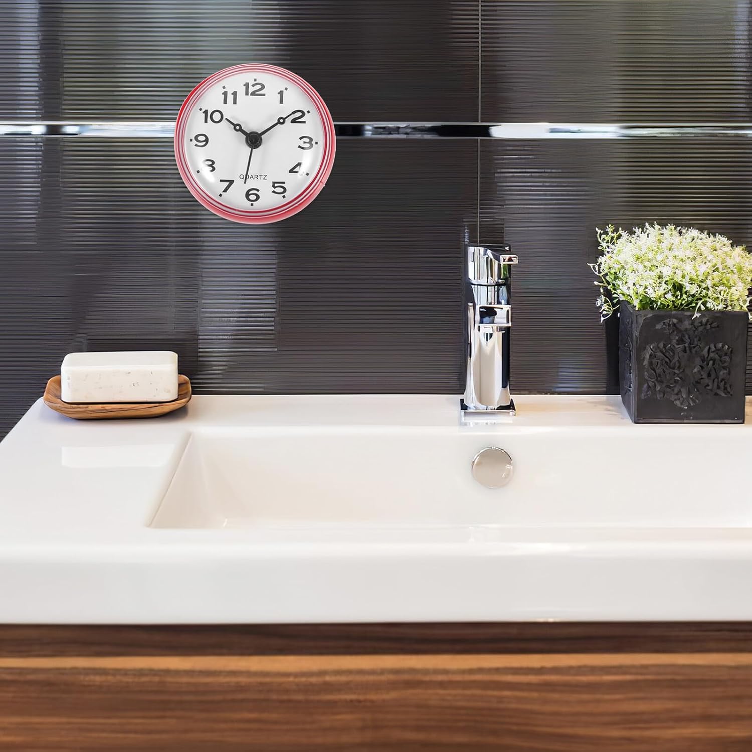Hemobllo Bathroom Clock with Suction Cup Battery Operated Wall Clock for Shower and Kitchen Small Lightweight Design Easy to Install